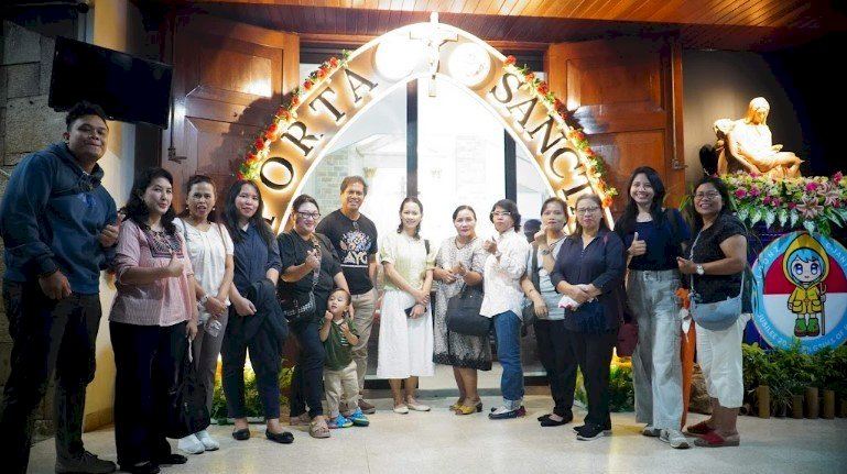 Misa Bahasa Inggris Perdana di Paroki Aloysius Gonzaga: Disambut dengan Antusias!